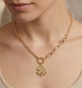 Altın Balance Clover Kolye