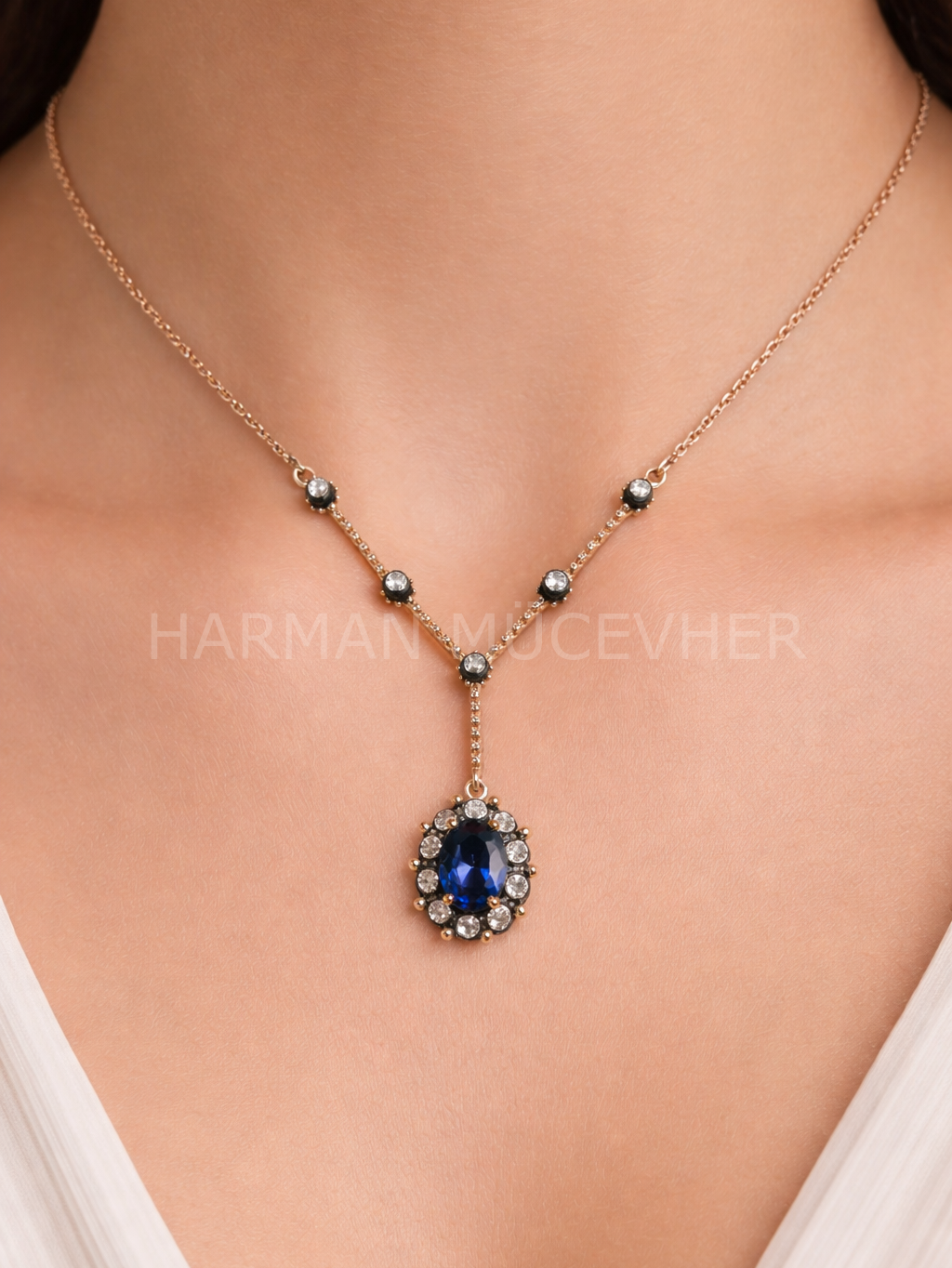 1,20 Karat Elmas Safir Anturaj Kolye