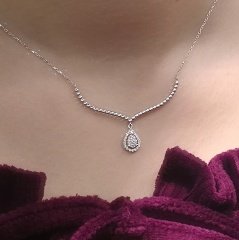 0.19 Karat Pırlanta Damla Kolye