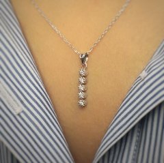 0.11 Karat Pırlanta Beştaş Kolye