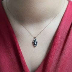 0.23 Karat Elmas Mekik Kolye